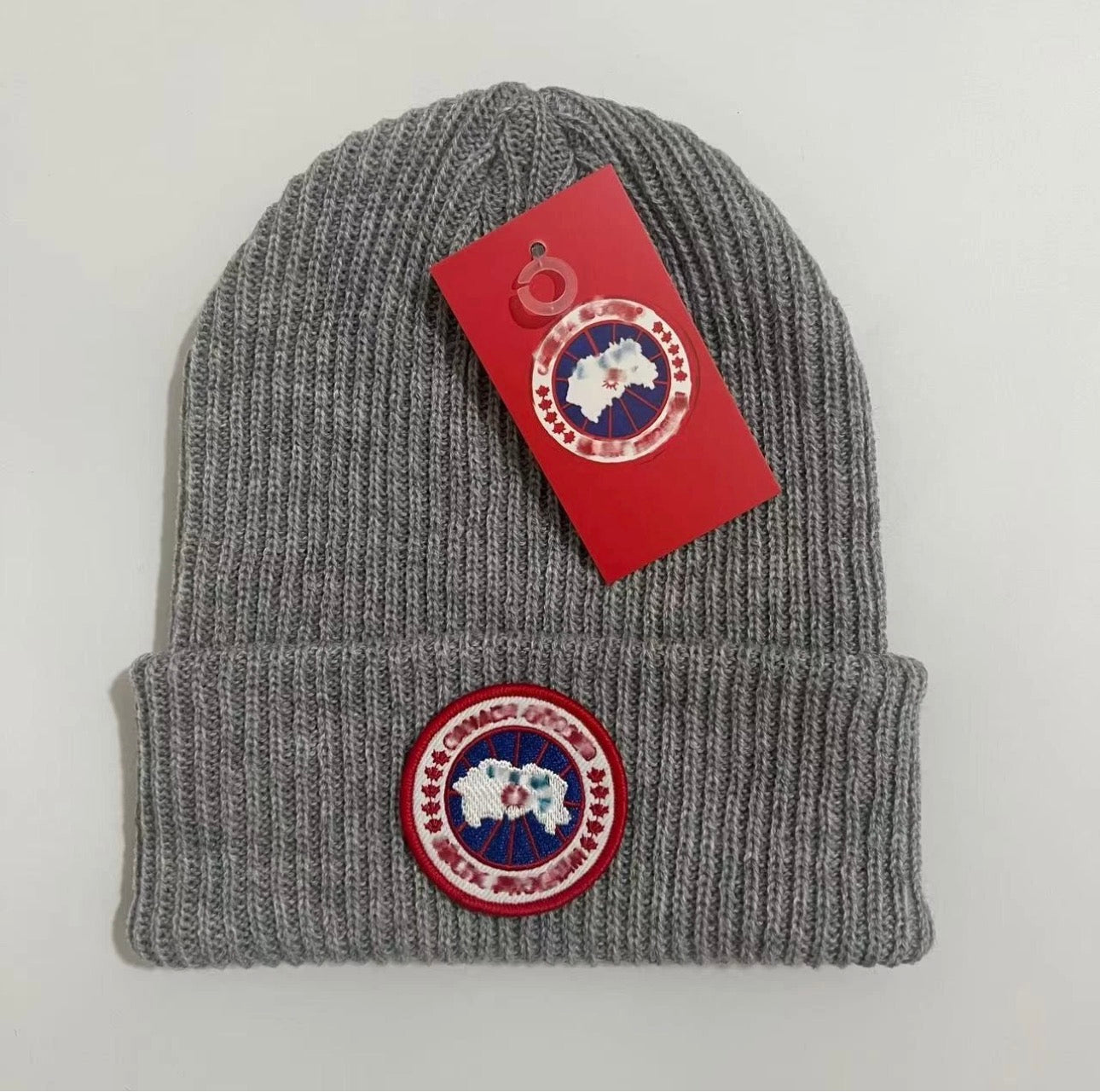 Knitted mens/women’s winter hat designer