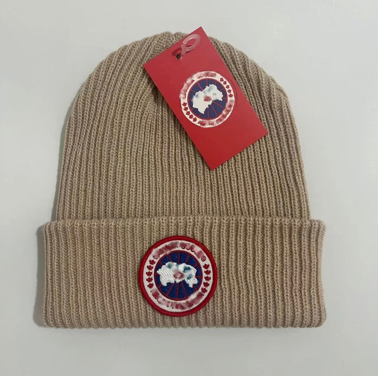 Knitted mens/women’s winter hat designer