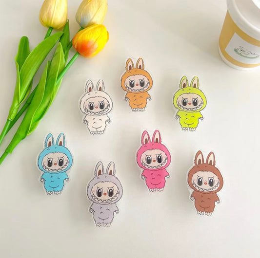 Labubu phone holder/grip