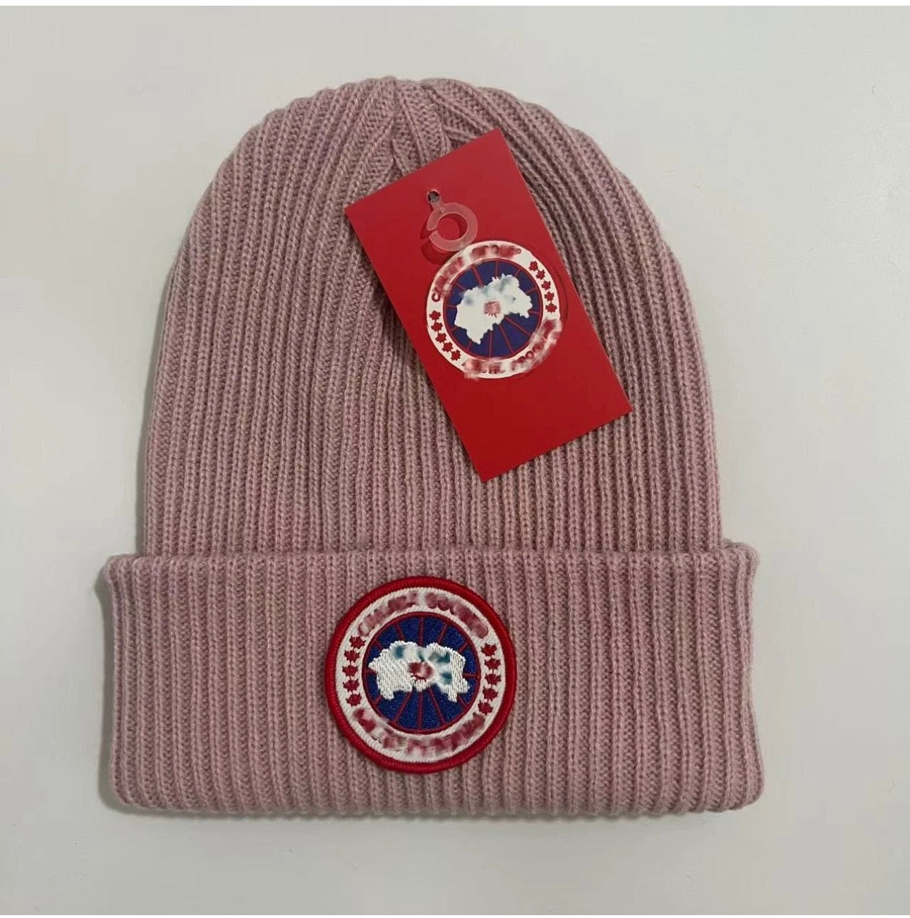 Knitted mens/women’s winter hat designer